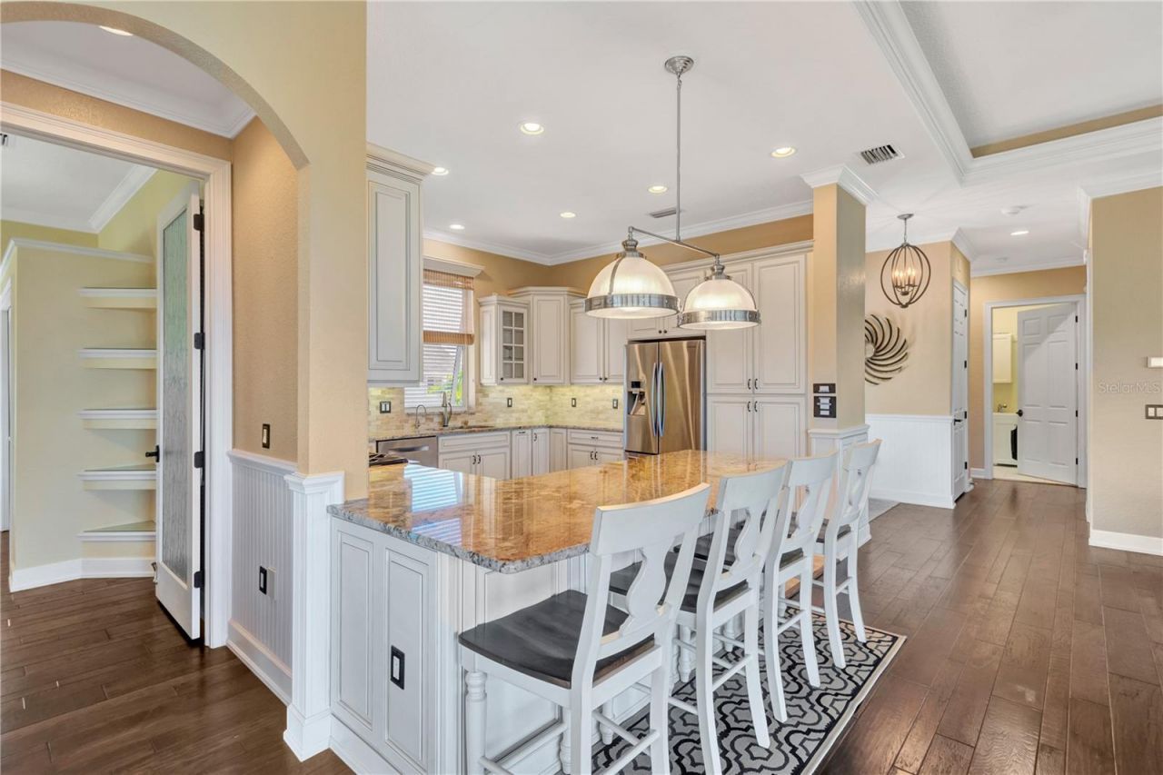 511 Seaview Drive, Tarpon Springs, FL 34689 Photo