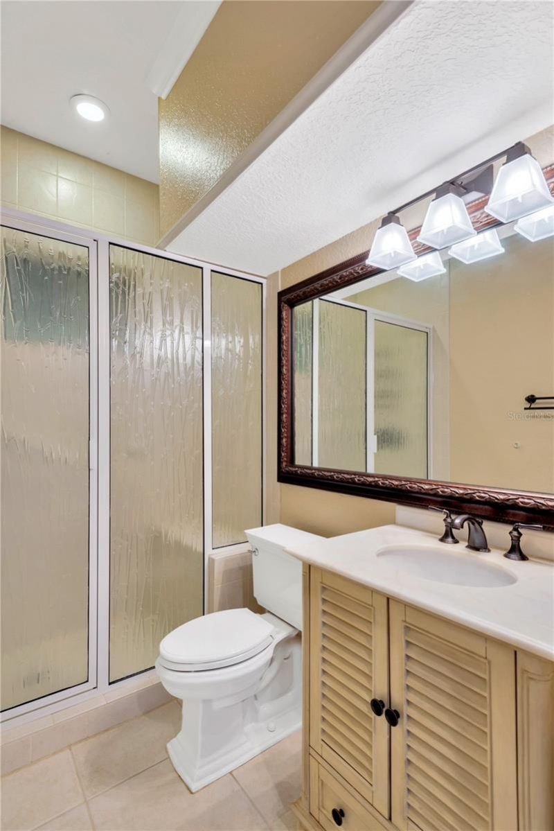 511 Seaview Drive, Tarpon Springs, FL 34689 Photo