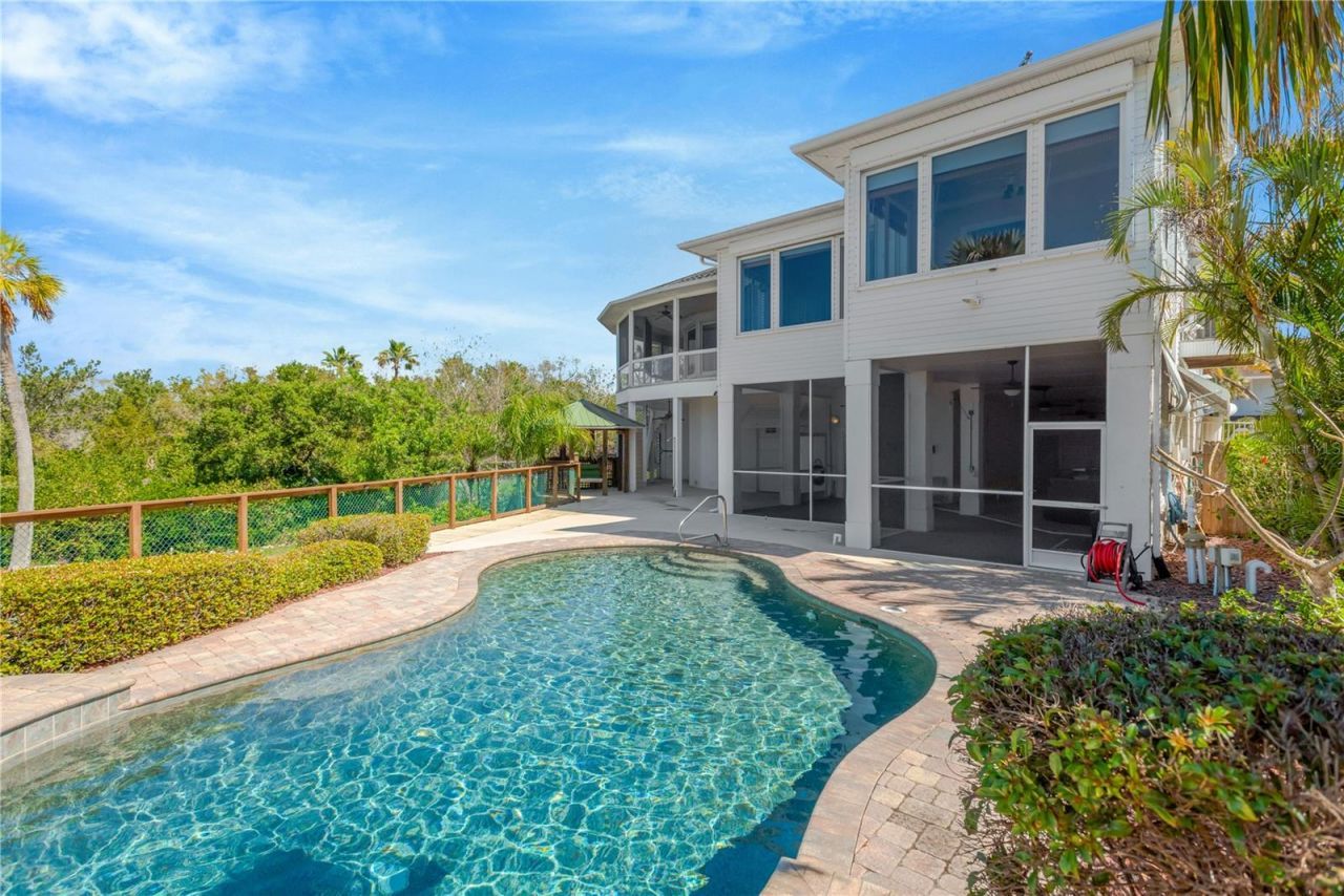 511 Seaview Drive, Tarpon Springs, FL 34689 Photo