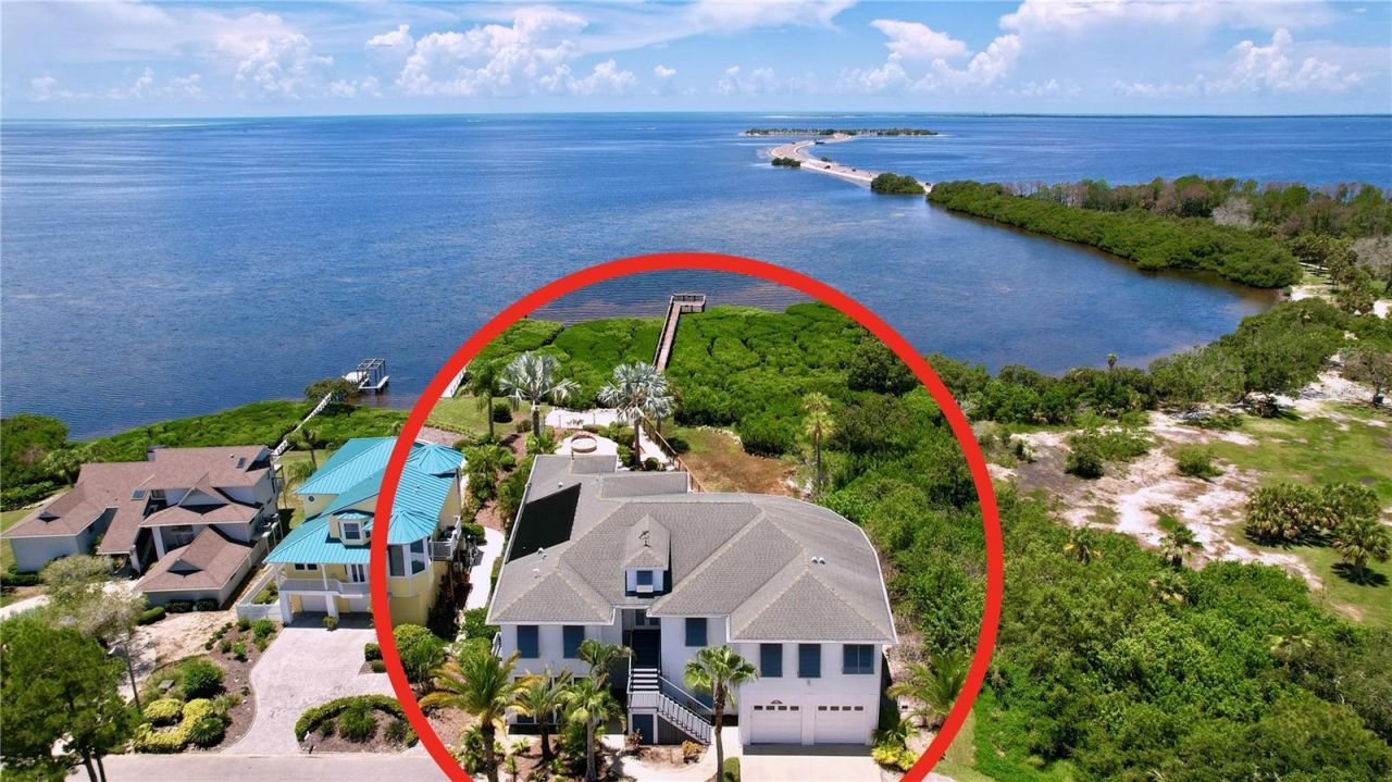 511 Seaview Drive, Tarpon Springs, FL 34689 Photo