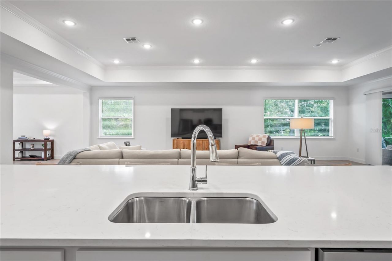 92 Grass Street, Homosassa, FL 34446 Photo