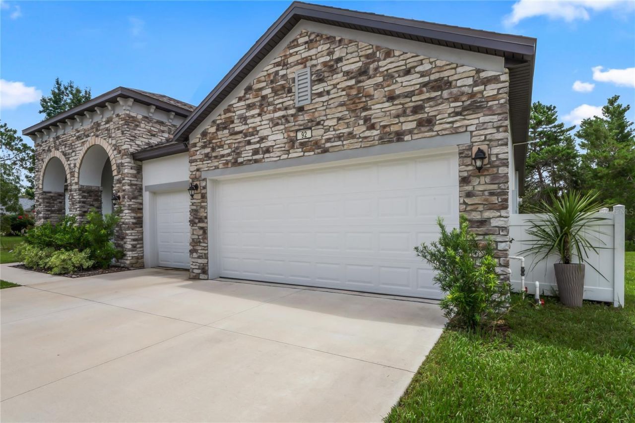 92 Grass Street, Homosassa, FL 34446 Photo