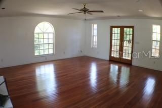 4964 44th Avenue N, Saint Petersburg, FL 33709 Photo