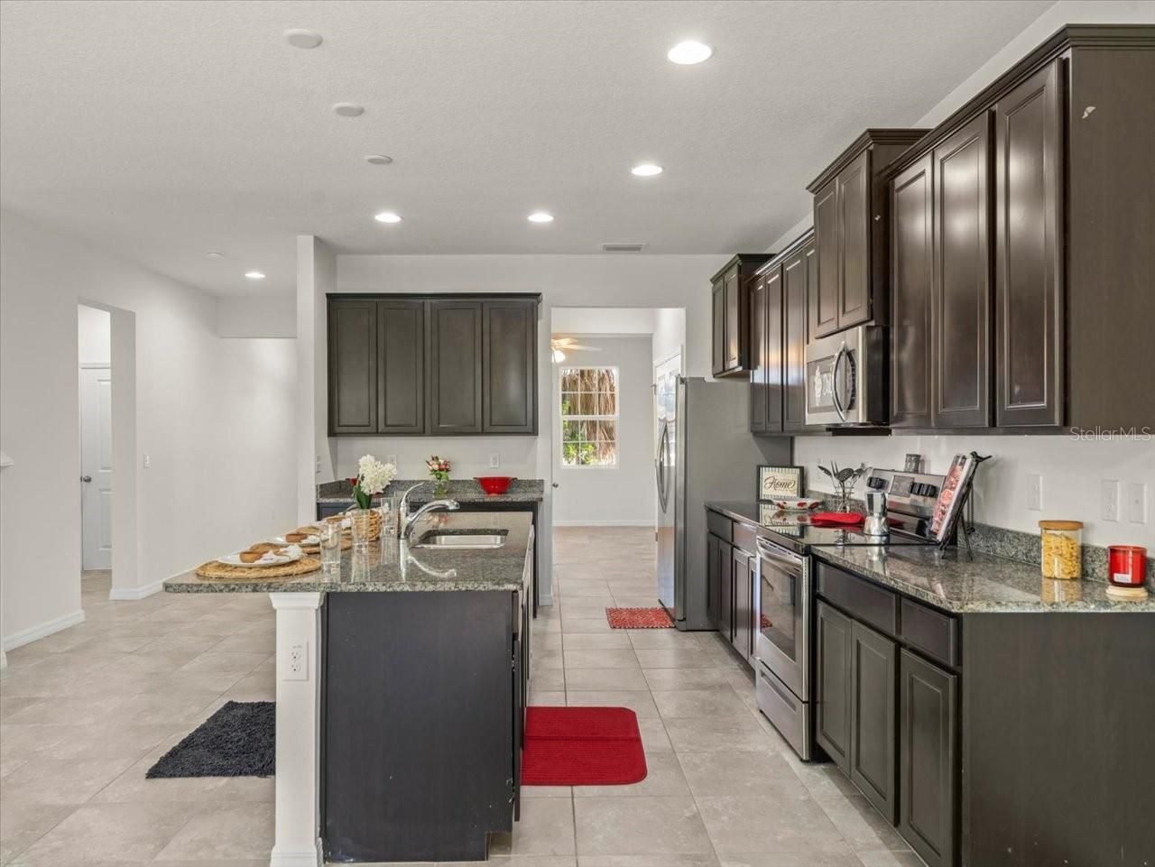 5715 Hevena Court, Palmetto, FL 34221 Photo