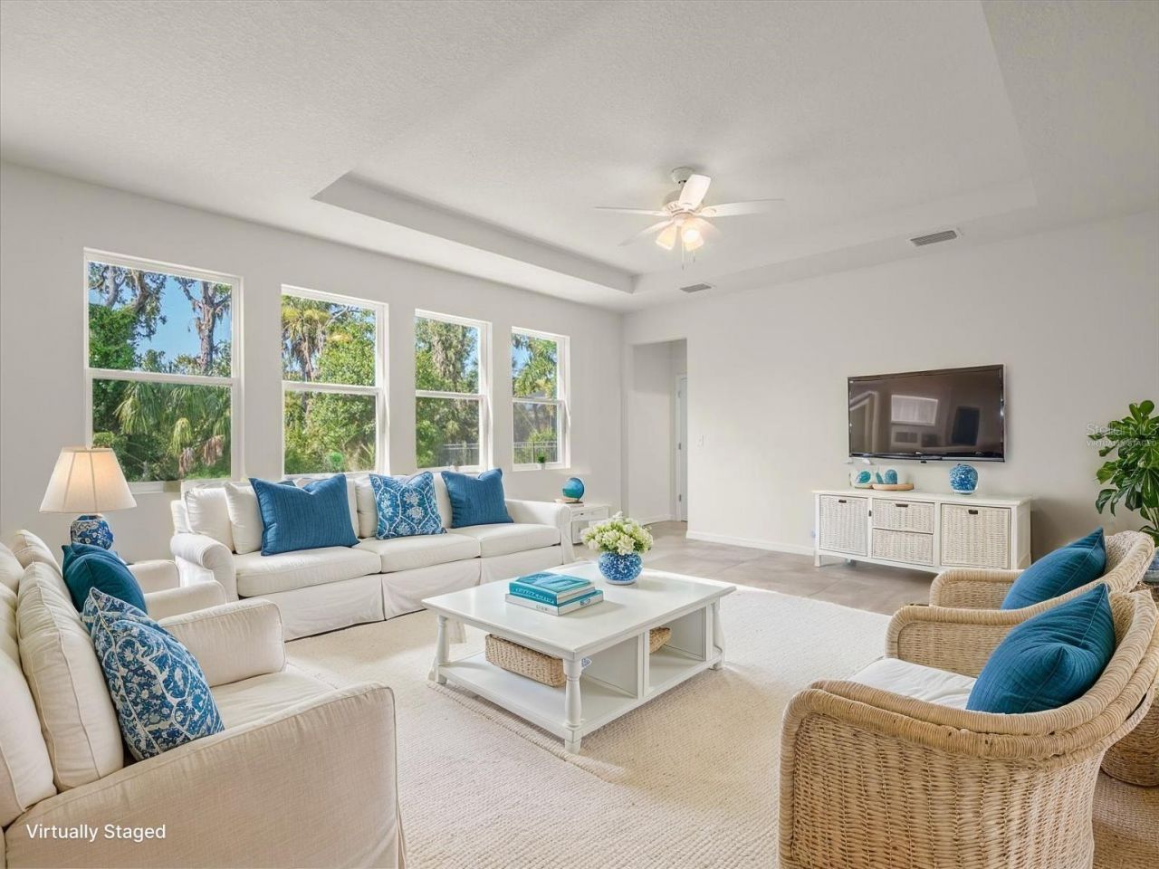 5715 Hevena Court, Palmetto, FL 34221 Photo