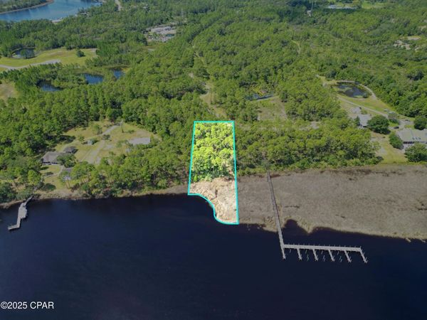 179 Mojita Drive, Carrabelle, FL 32322