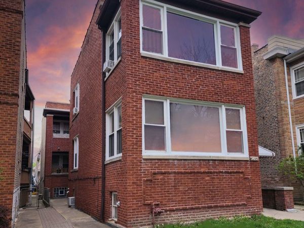 3453 N Harding Avenue, Chicago, IL 60618