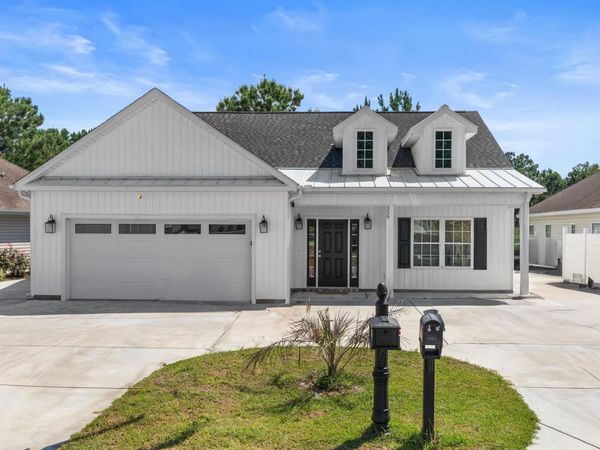 329 Blue Rock Dr., Longs, SC 29568