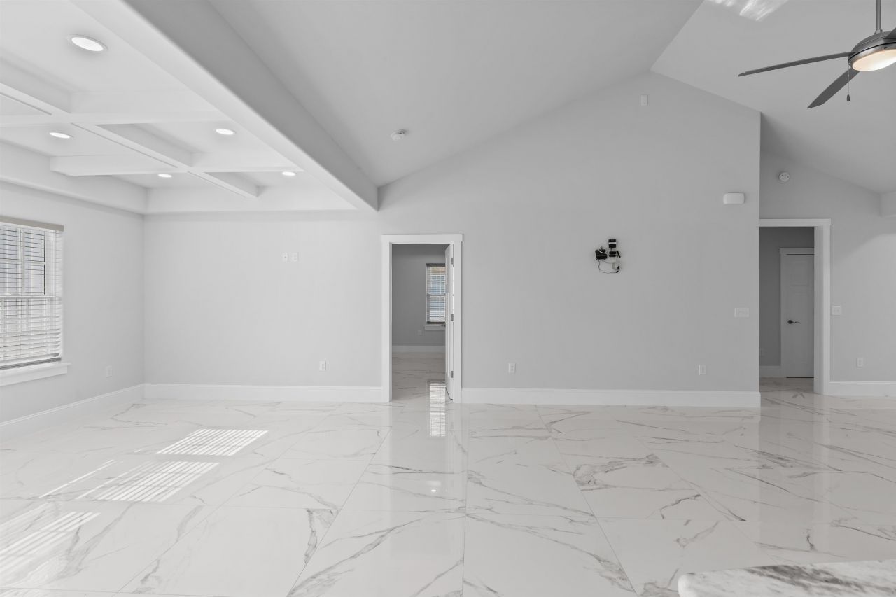 329 Blue Rock Dr. Photo 18