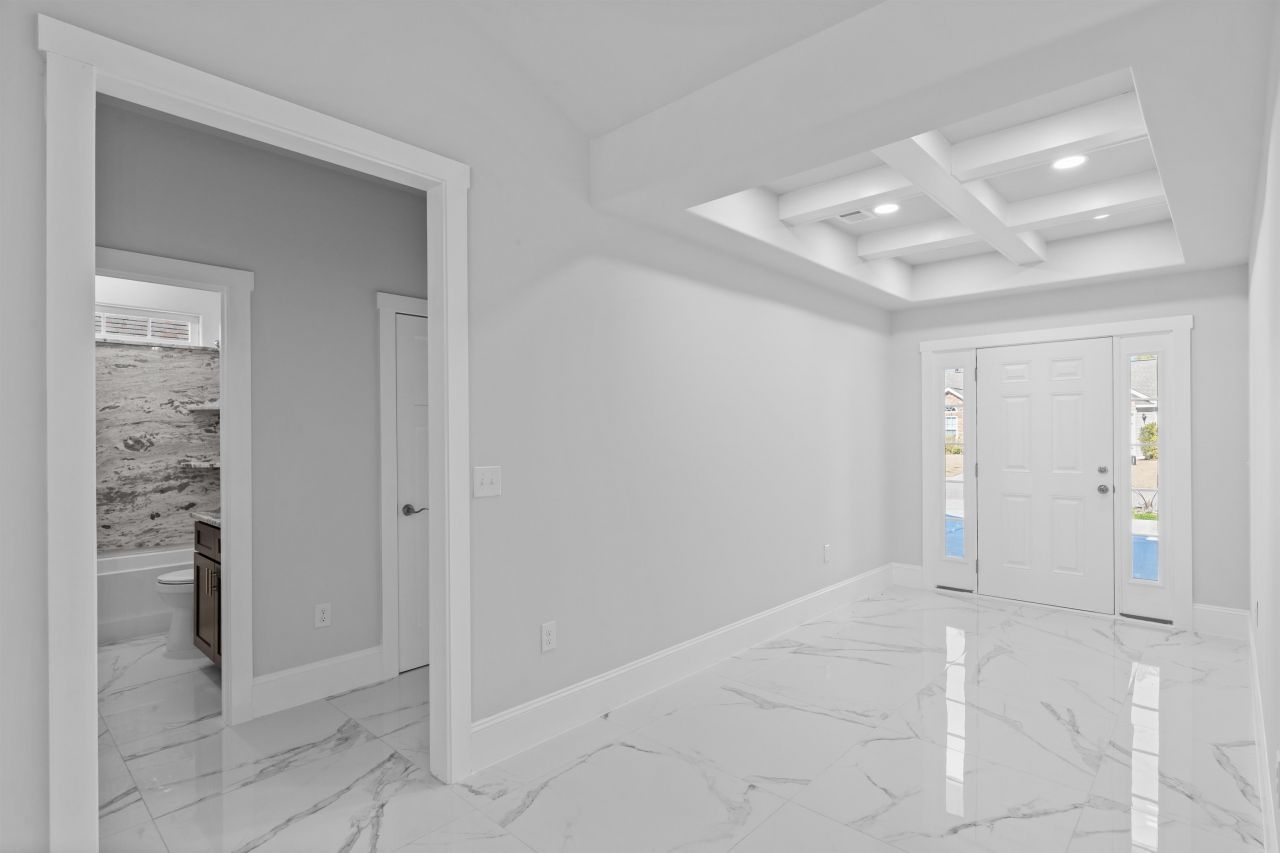 329 Blue Rock Dr. Photo 20