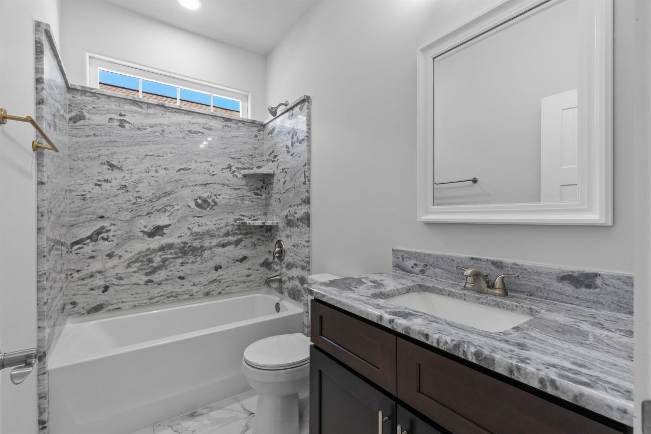 329 Blue Rock Dr. Photo 23