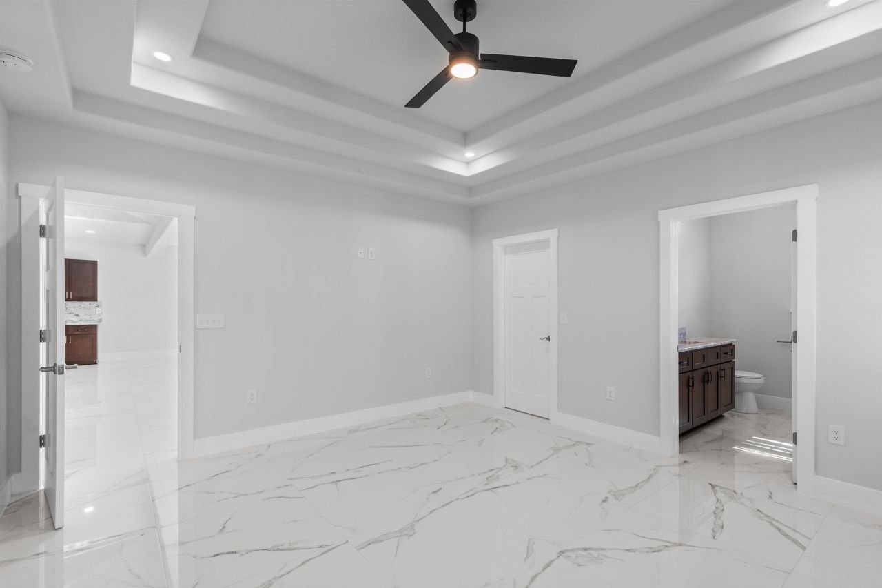 329 Blue Rock Dr. Photo 27