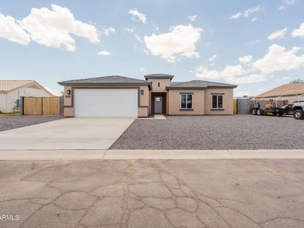 9893 W SUNBIRD Drive, Arizona City, AZ 85123