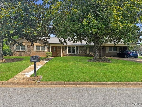 4921 10th Ct E, Tuscaloosa, AL 35405