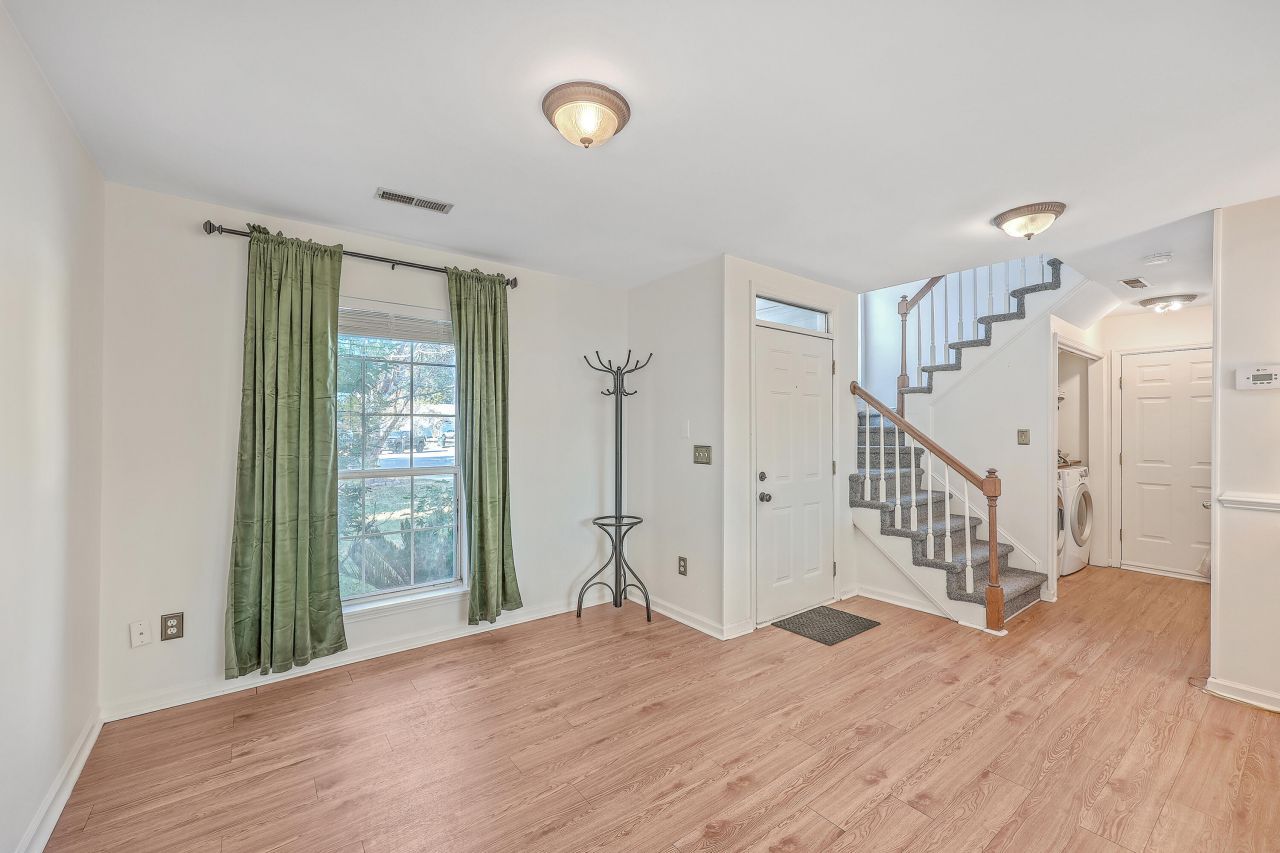 111 Jarett Road Photo 10