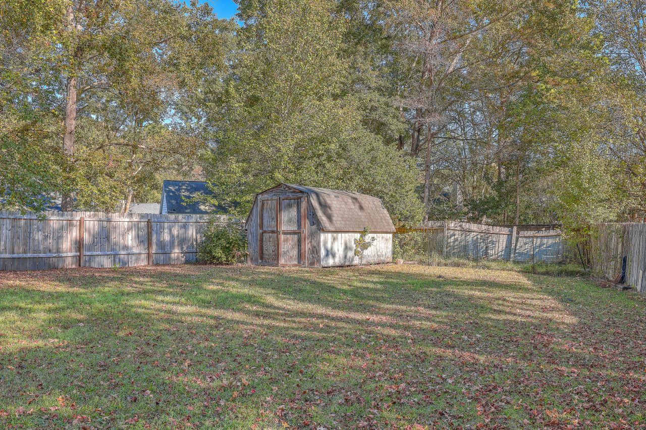 111 Jarett Road Photo 27