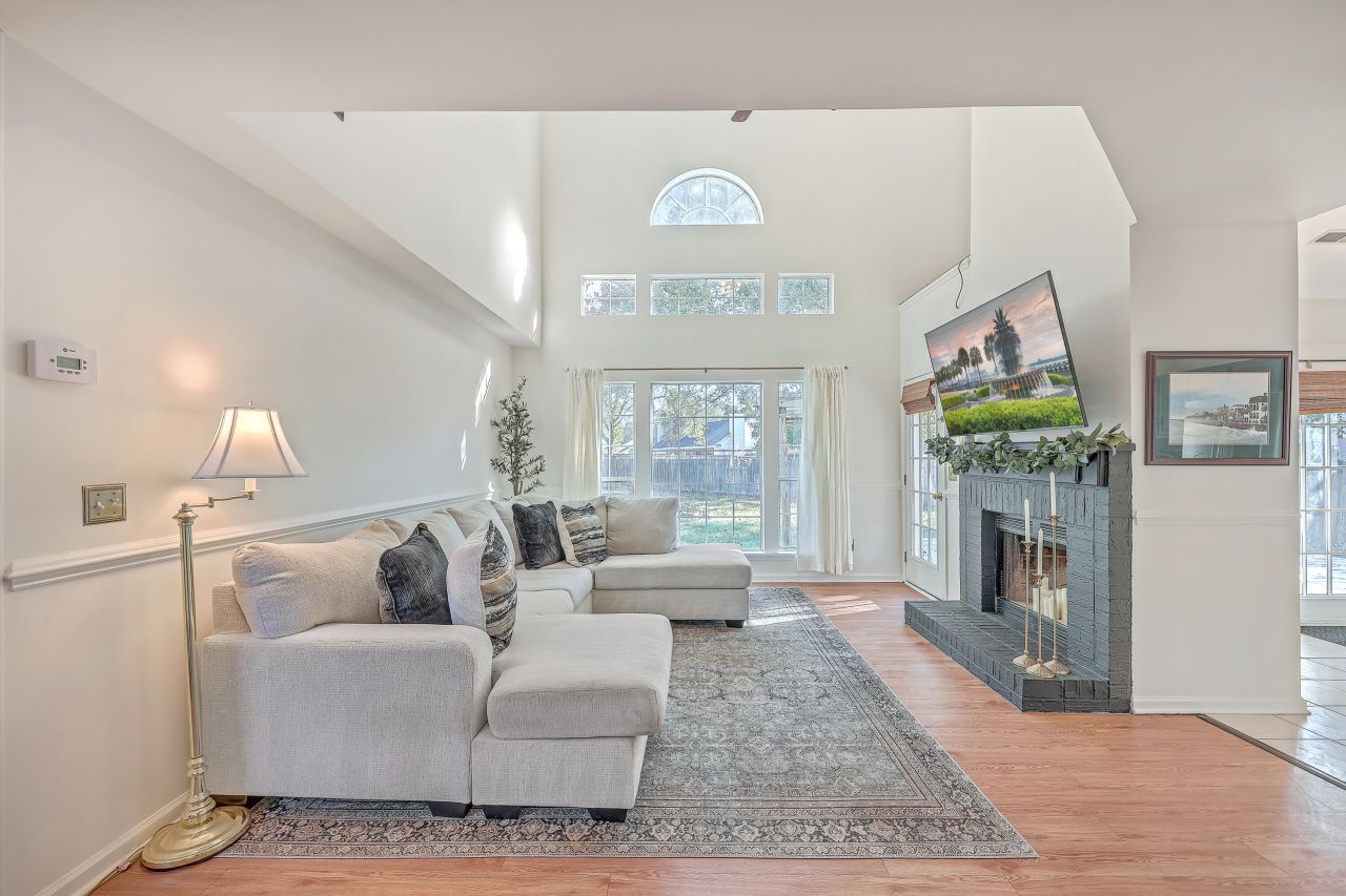 111 Jarett Road Photo 6