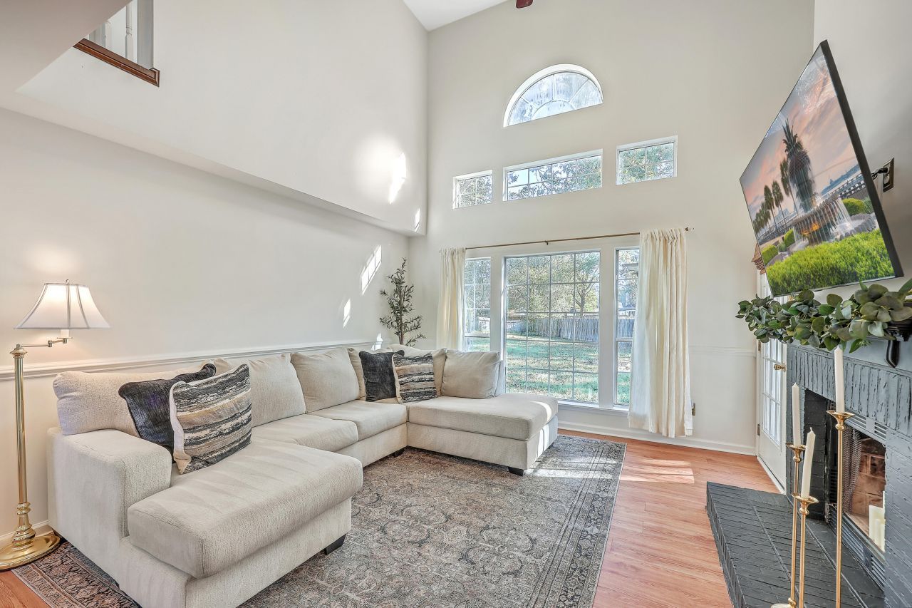 111 Jarett Road Photo 7