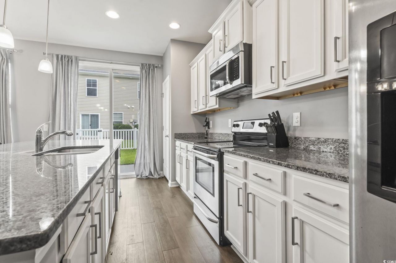 1031 Tee Shot Dr. Photo 15