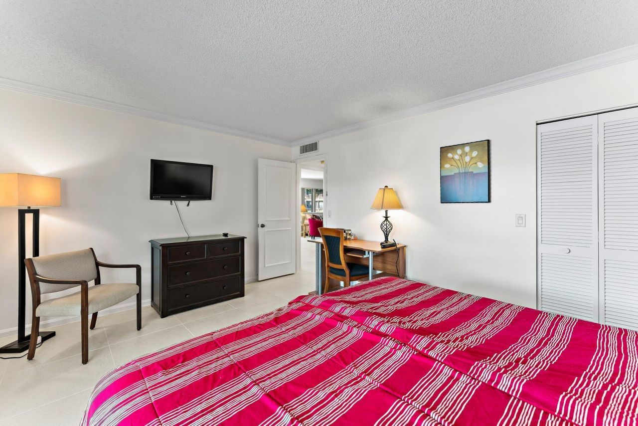 527 Brackenwood Place, Palm Beach Gardens, FL 33418 Photo