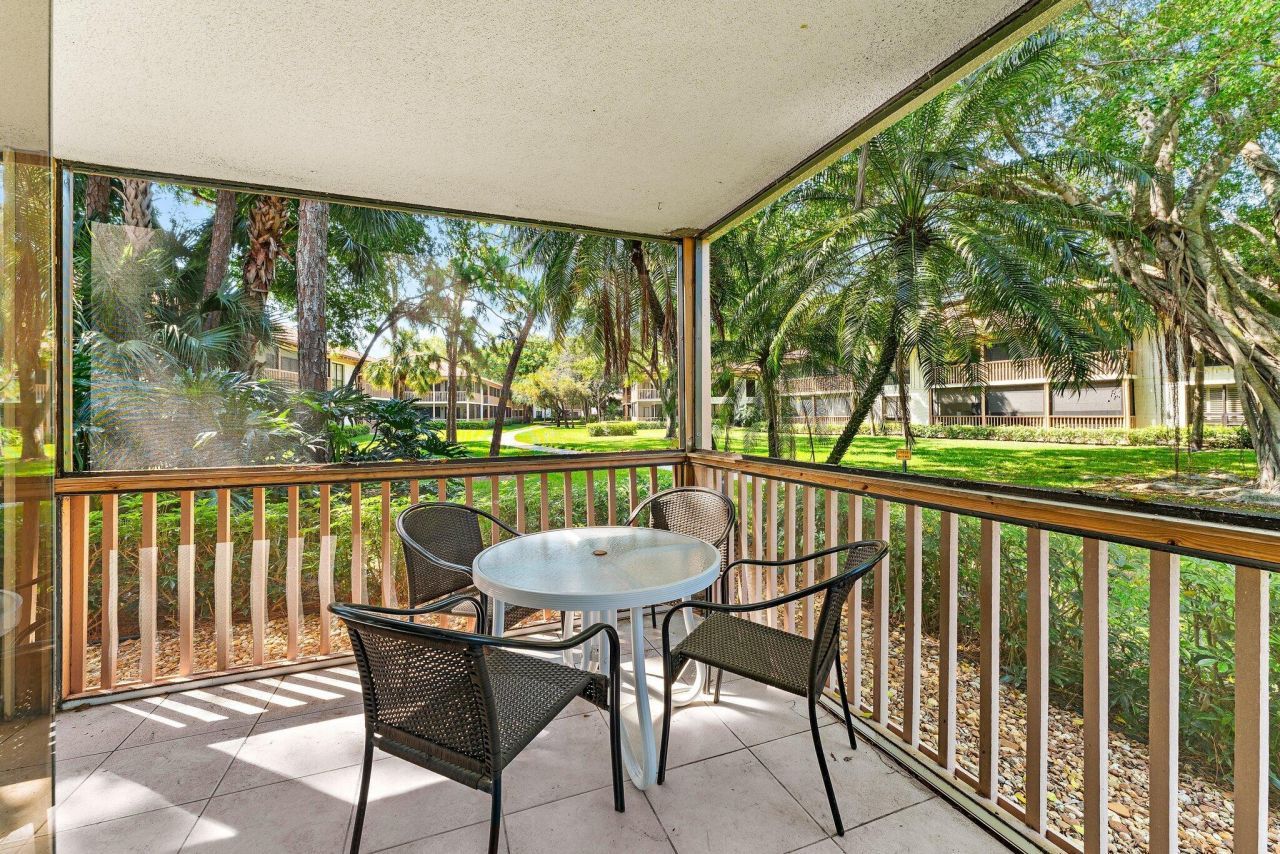 527 Brackenwood Place, Palm Beach Gardens, FL 33418 Photo