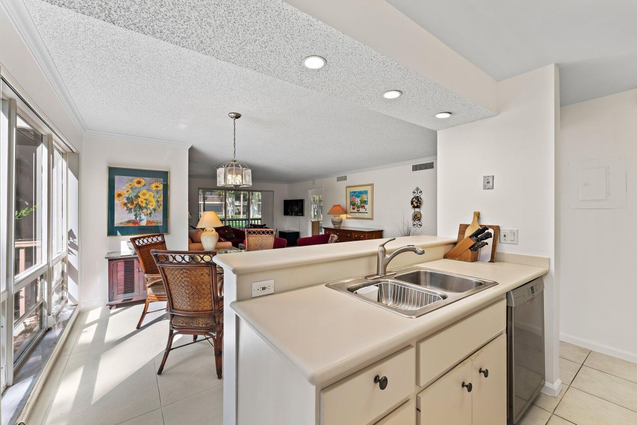 527 Brackenwood Place, Palm Beach Gardens, FL 33418 Photo