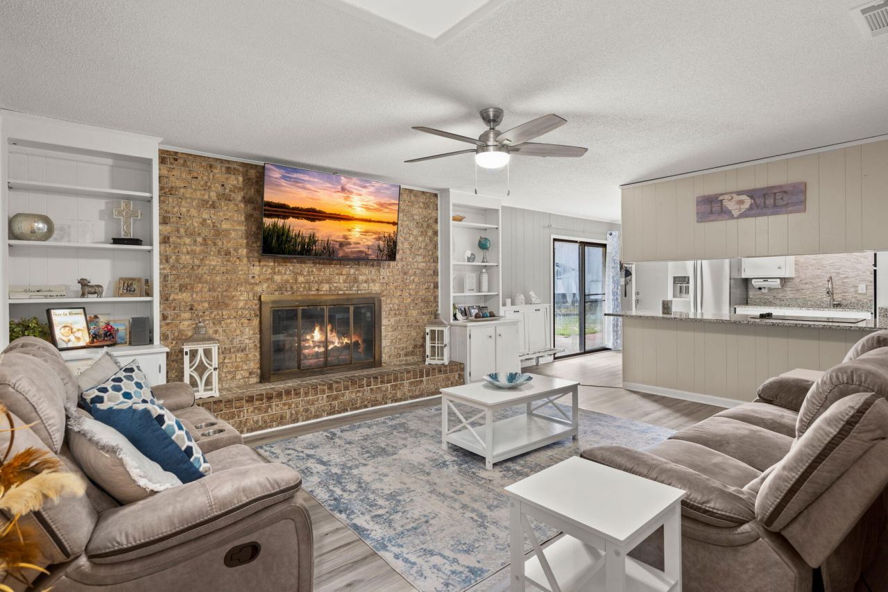 140 Franklin Circle Photo 10