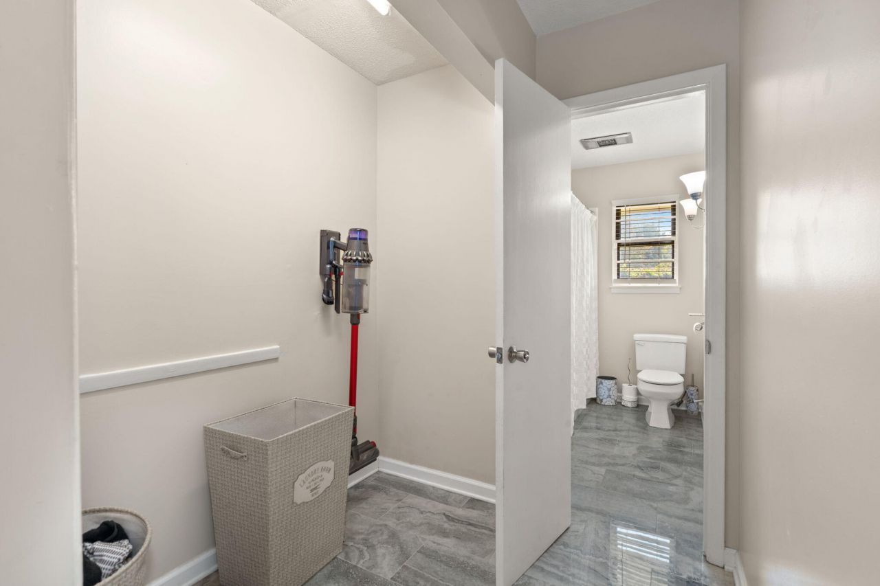 140 Franklin Circle Photo 25