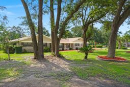 140 Franklin Circle photo 4