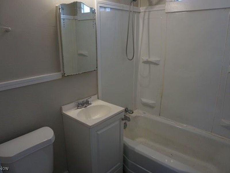 2056 W 91st Street, Cleveland, OH 44102 Photo 10