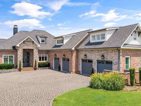 3738 Edgewater Way, Louisville, TN 37777