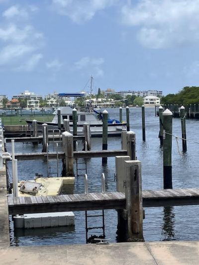 802 W Windward 204 Way, Unit 204, Lantana, FL 33462 Photo