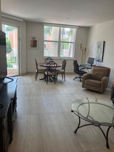 802 W Windward 204 Way, Unit 204, Lantana, FL 33462 Photo