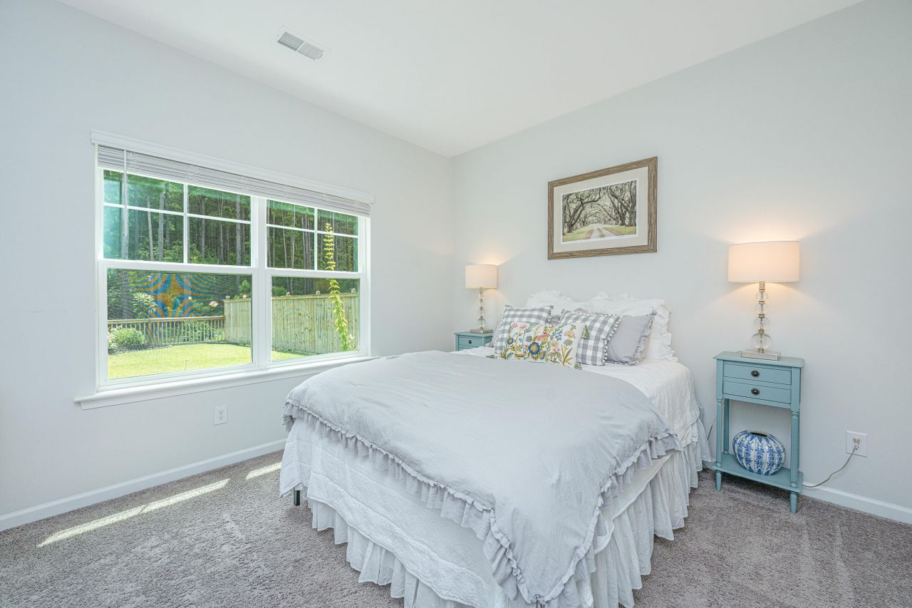 542 Dunswell Drive Photo 29