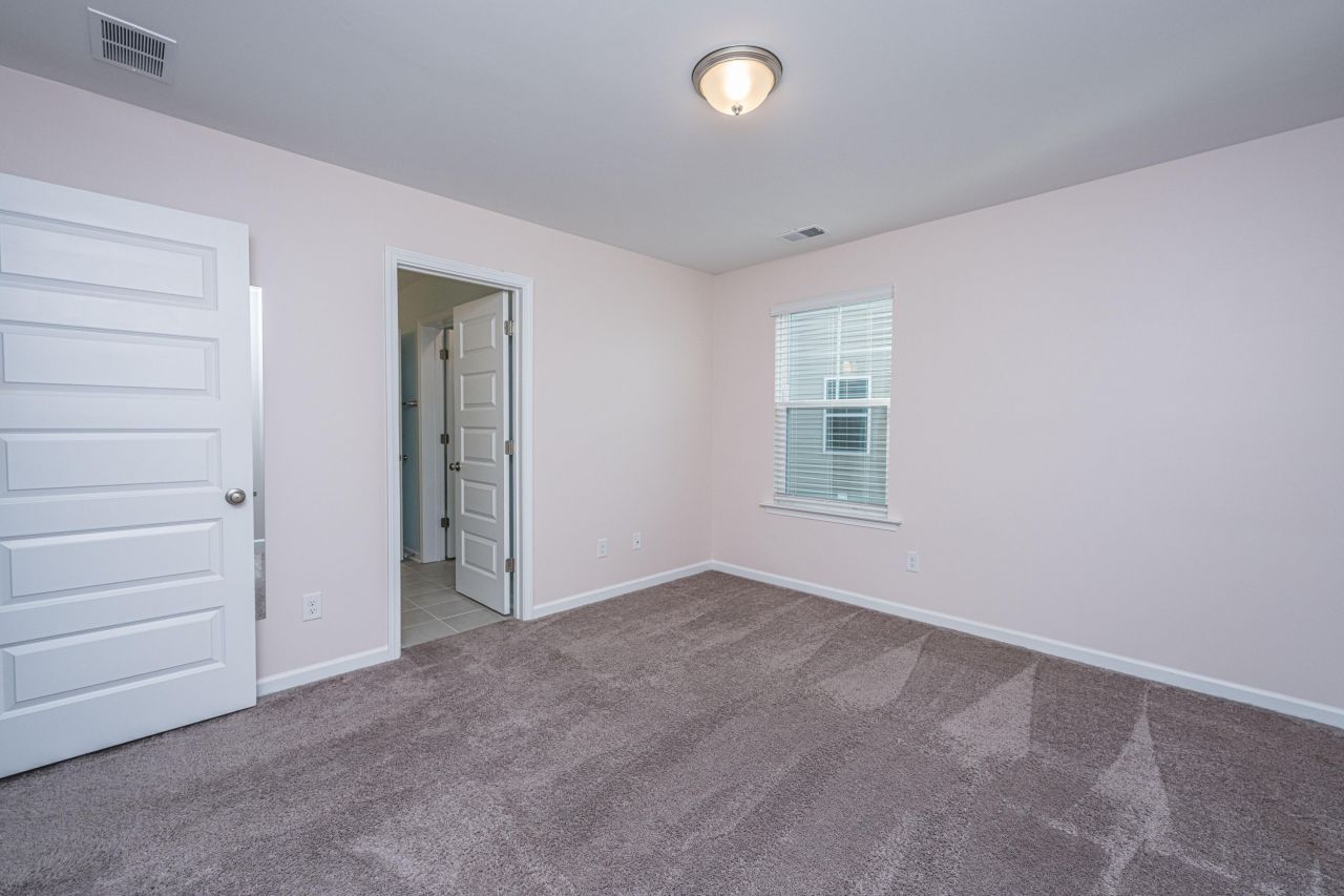 542 Dunswell Drive Photo 45