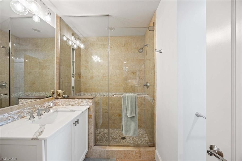 9115 Strada Pl, Unit 5312, Naples, FL 34108 Photo