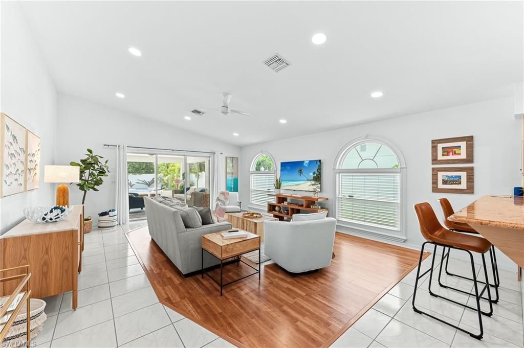 690 100th Ave N, Naples, FL 34108 Photo