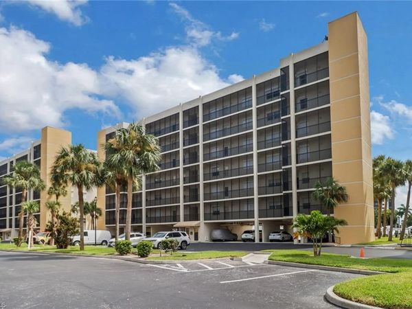 4421 Bay Beach LN, Unit 643, FORT MYERS BEACH, FL 33931