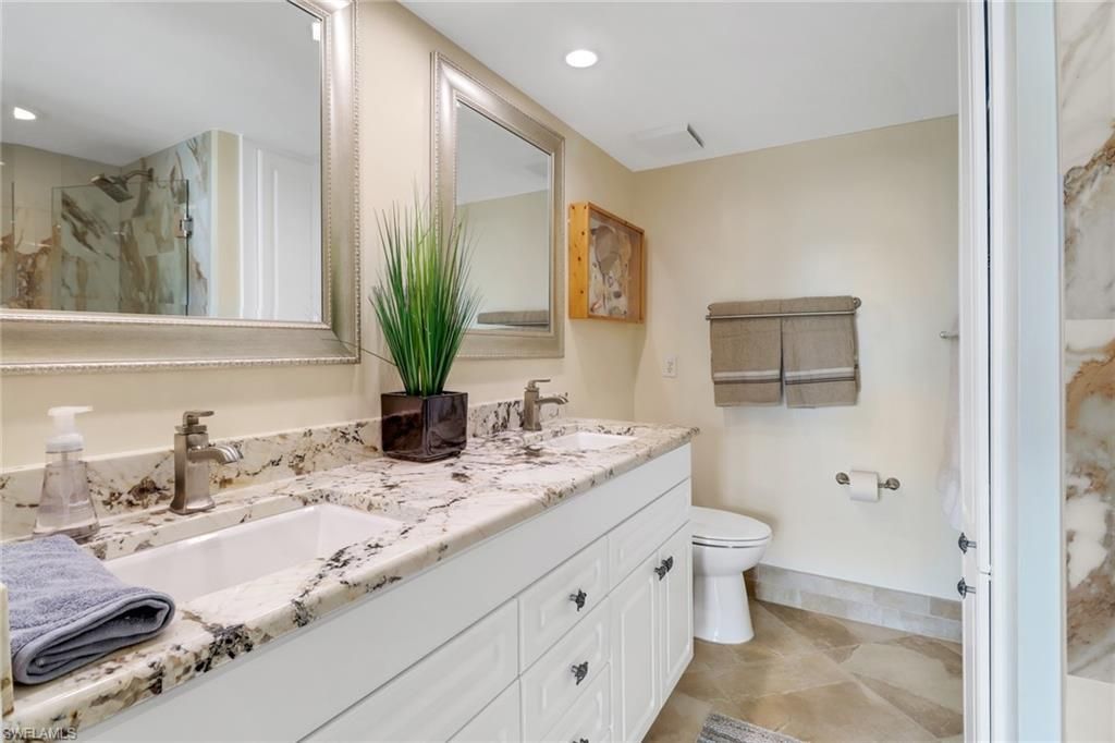 4421 Bay Beach Ln, Unit 643, Fort Myers Beach, FL 33931 Photo