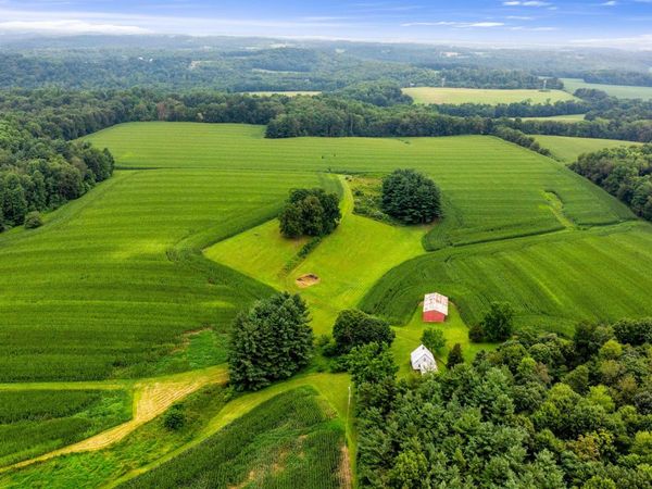 12627 Upper Gilchrist Road, Mount Vernon, OH 43050