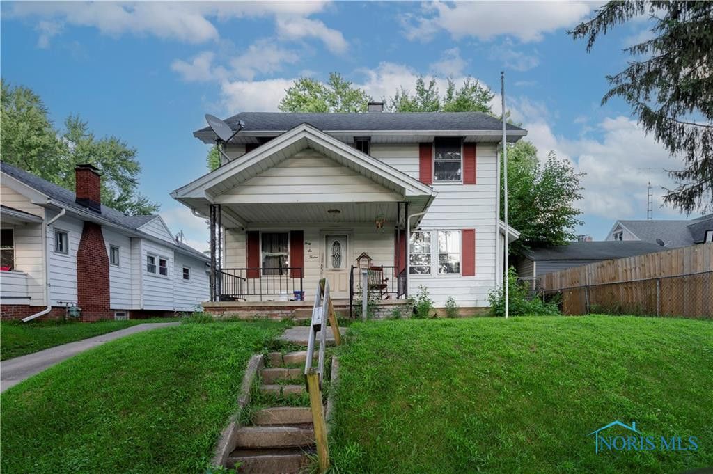 4612 Willys Parkway, Toledo, OH 43612 Main Photo