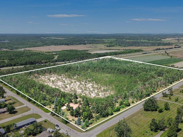 530 Five Lakes Road, Gaylord, MI 49735