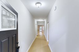 205 W Pine Street photo 4