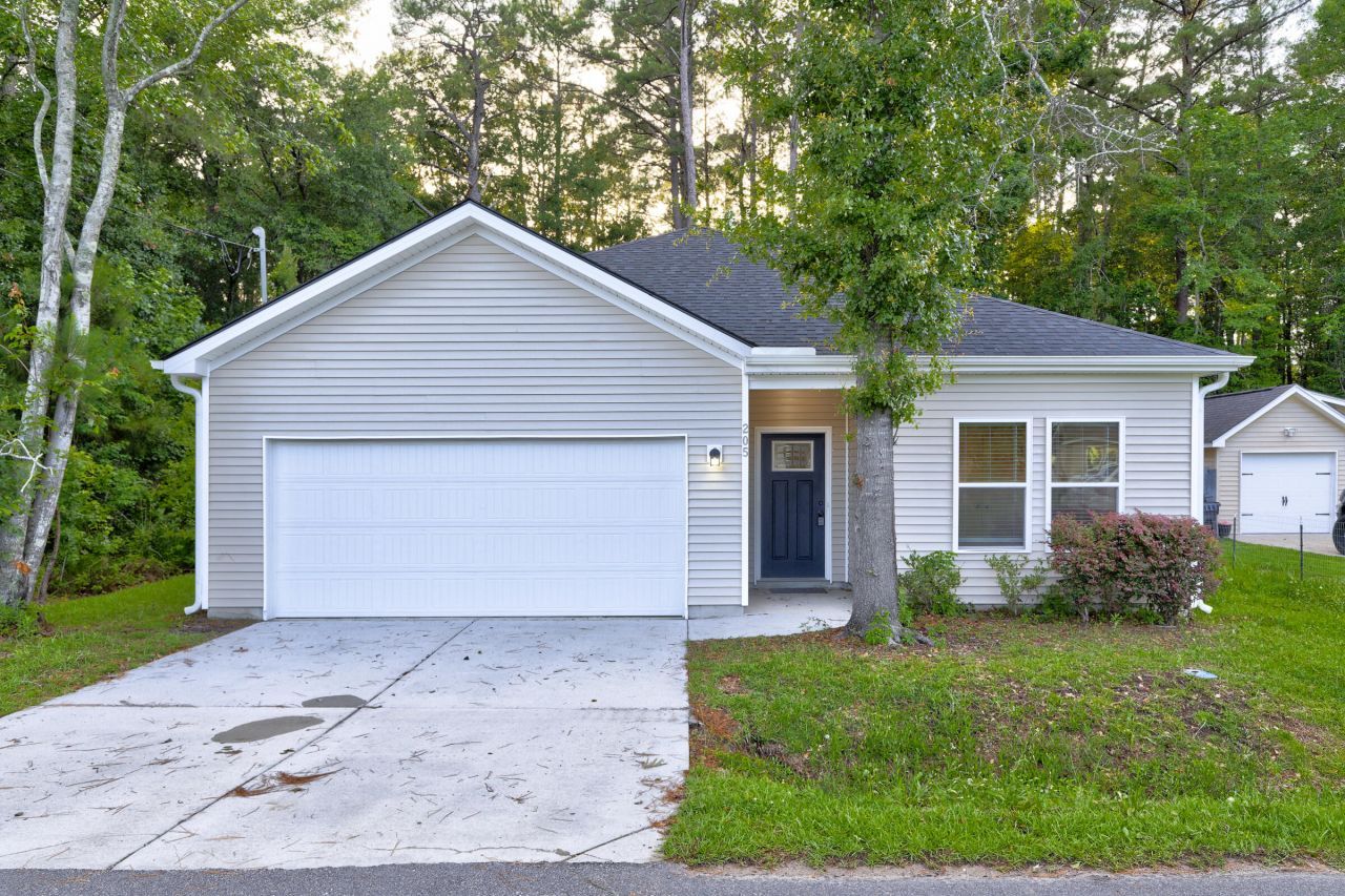 205 W Pine Street Photo 30