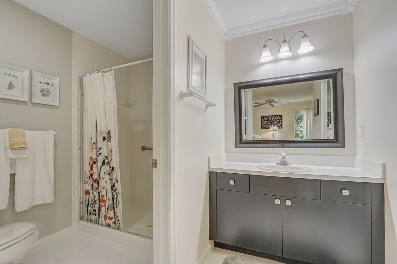 11006 SE Sea Pines Circle, Hobe Sound, FL 33455 Photo