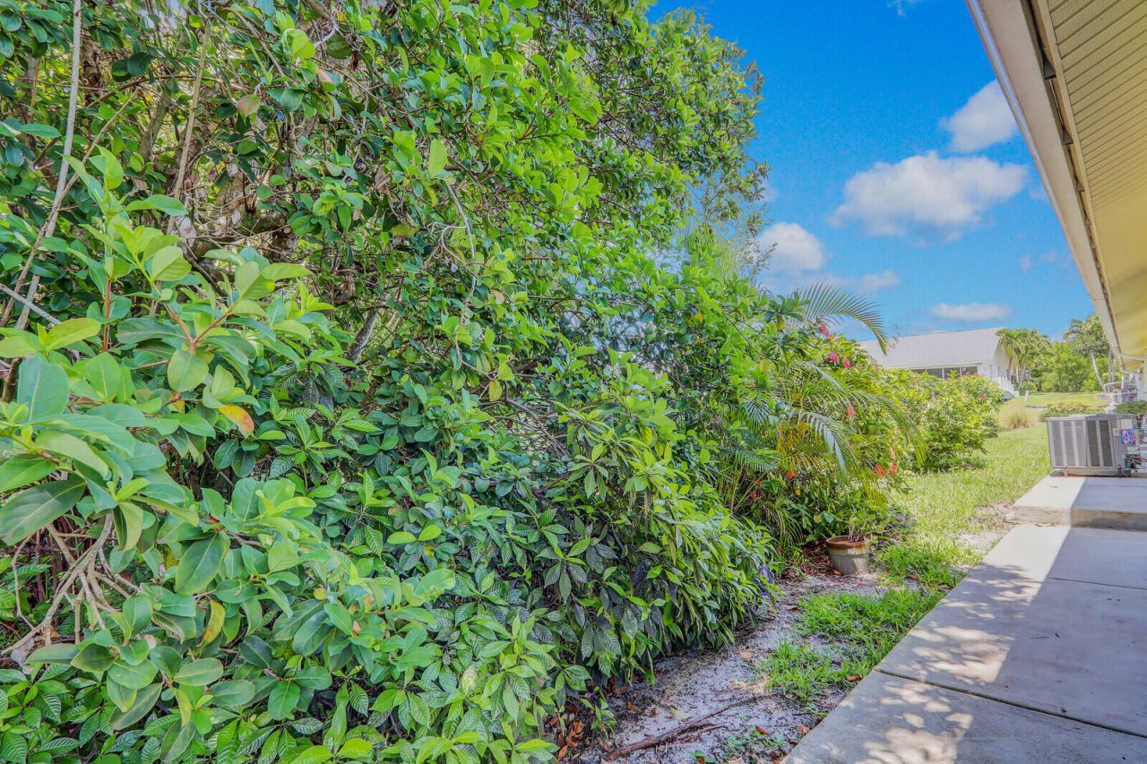 11006 SE Sea Pines Circle, Hobe Sound, FL 33455 Photo