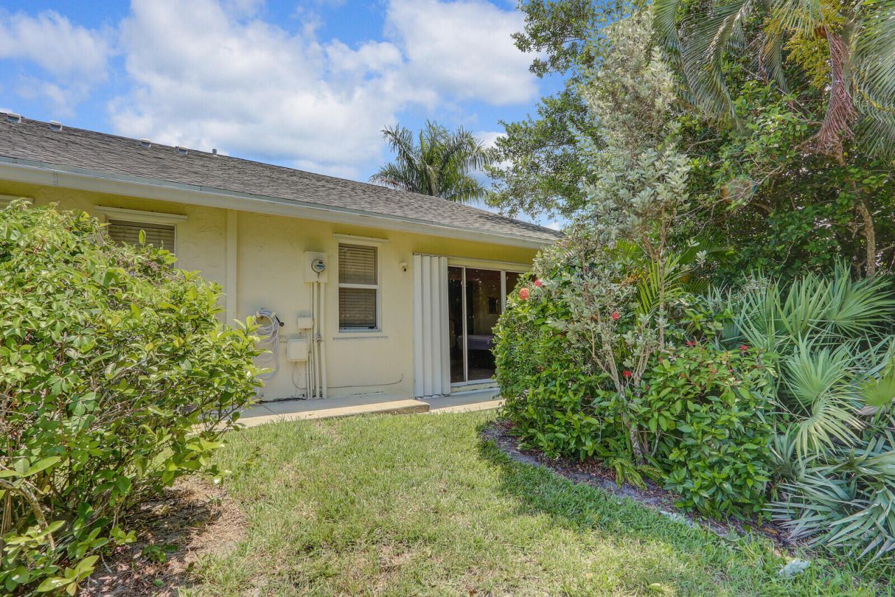 11006 SE Sea Pines Circle, Hobe Sound, FL 33455 Photo