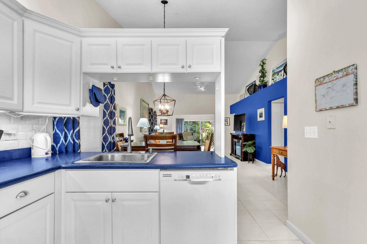 11006 SE Sea Pines Circle, Hobe Sound, FL 33455 Photo