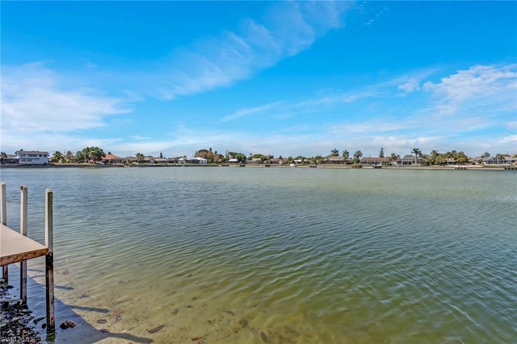 1119 SE 1st Ter, Cape Coral, FL 33990 Photo