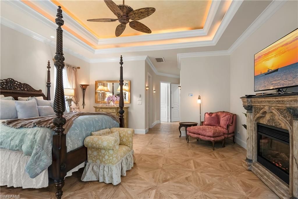 649 Bow Line Dr, Naples, FL 34103 Photo